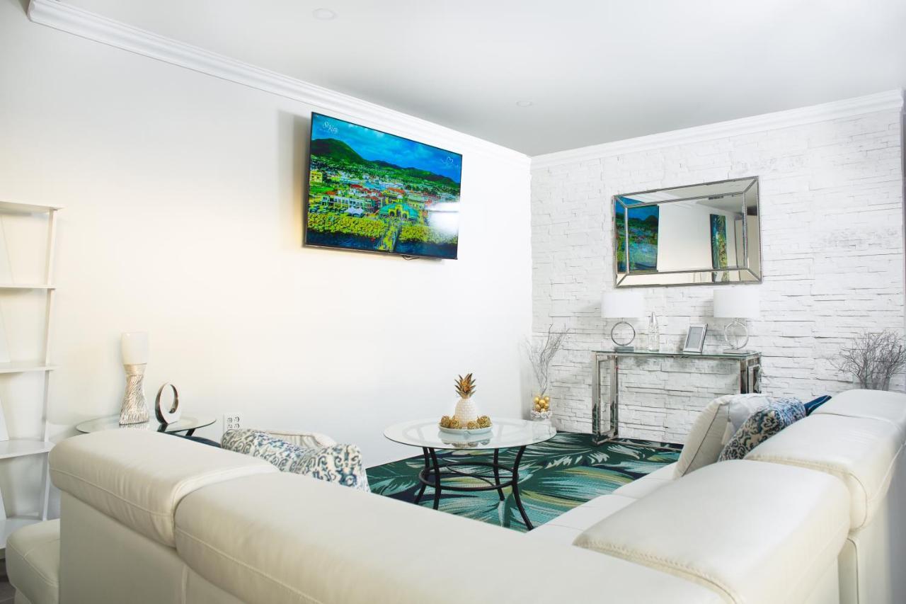 La Vue De Basseterre Apartments - Luxury In Bird Rock Exterior foto